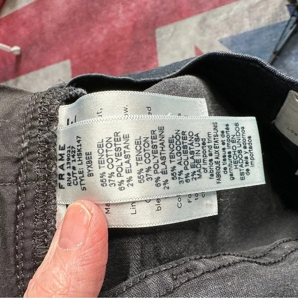 FRAME Lehigh Skinny Byxbee Stretch Jeans size 28 Fringed hems Dark Wash Clqssic - Picture 7 of 12